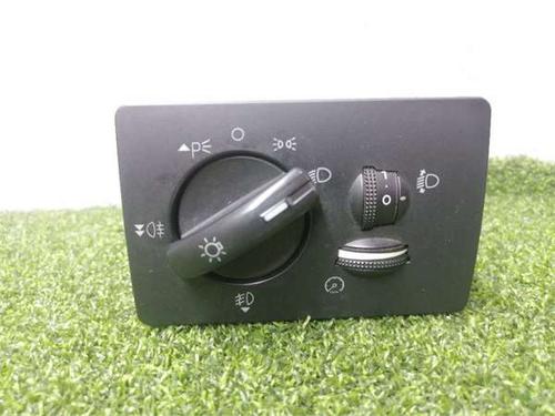 Used Headlight switch Headlight switch FORD KUGA I 2.0 TDCi (136 hp) 40025356 40025356