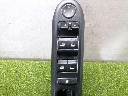 Left front window switch PEUGEOT 407 (6D_) 2.0 HDi 135 (6DRHRH, 6DRHRE, 6DRHRG, 6DRHRJ) | BP38181947I27 - Image 3