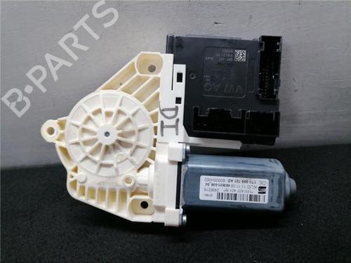 Used Left front window motor Left front window motor SEAT LEON (1P1) 1.4 TSI (125 hp) 34528521 34528521