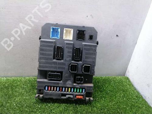 Used Fuse box Fuse box CITROËN C4 I (LC_) 1.6 HDi (109 hp) 34609279 34609279