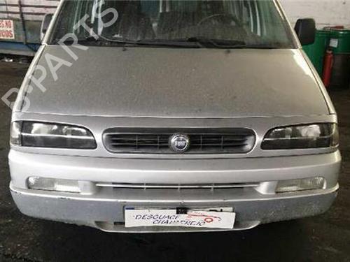 Pièces Détachées Usagées FIAT SCUDO Bus (220_) 2.0 JTD (109 hp) 4410052