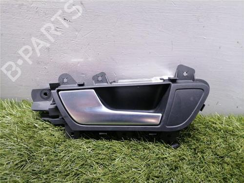 Used Rear left interior door handle AUDI A4 B8 (8K2) 2.0 TDI (143 hp) 31900882