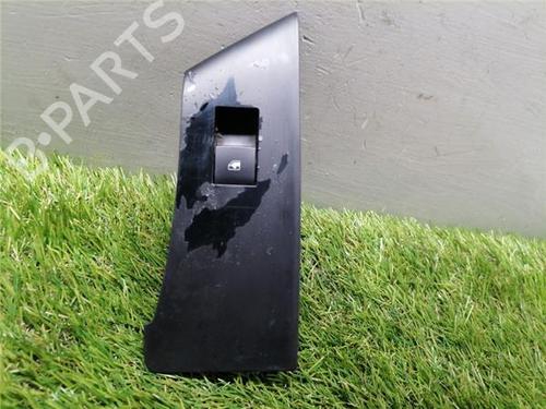 right-front-window-switch-opel-astra-j-p10-2009-2010-2011-2012-2013-2014-2015-2016-31901042 main image