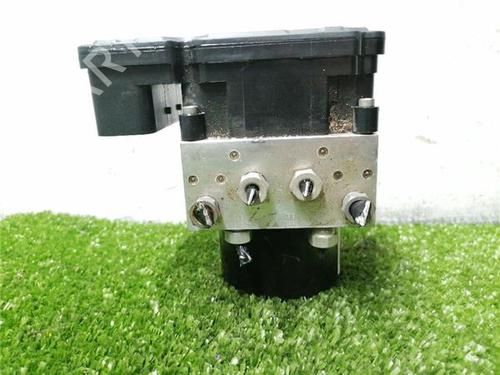 Used ABS pump ABS pump VOLVO V60 I (155) D5 Hybrid AWD (230 hp) 32821312 32821312