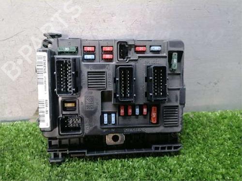 Used Fuse box Fuse box CITROËN XSARA PICASSO (N68) 1.6 HDi (109 hp) 35269801 35269801