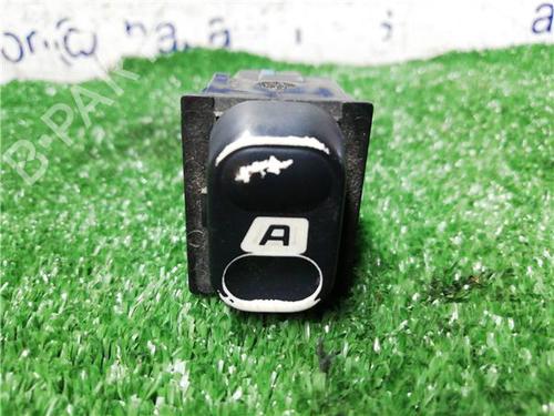 Used Left front window switch CITROËN BERLINGO / BERLINGO FIRST MPV (MF_, GJK_, GFK_) 1.9 D (MFWJZ) (70 hp) 31897453