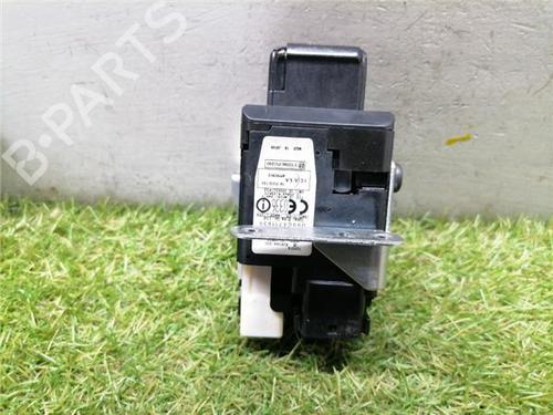 Interruttore Interruttore TOYOTA COROLLA Verso (ZER_, ZZE12_, R1_) 2.2 D-4D (AUR10_, AUR10R) (177 hp) 35747275 35747275