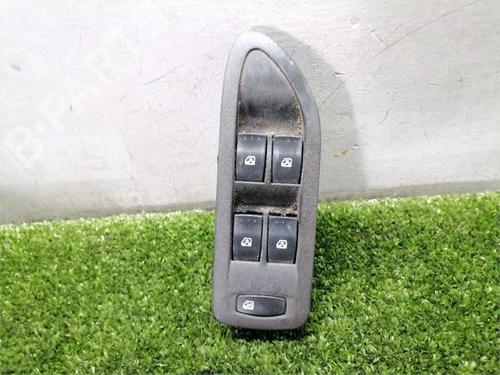 Used Left front window switch Left front window switch RENAULT LAGUNA II Grandtour (KG0/1_) 2.2 dCi (KG0F) (150 hp) 36544038 36544038