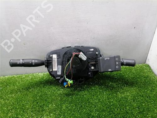 Used Switch Switch RENAULT MEGANE II Hatchback Van (KM0/2_) 1.5 dCi (101 hp) 33415716 33415716