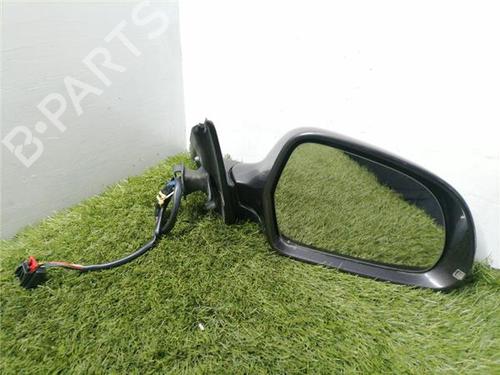 Used Right mirror AUDI A4 B8 (8K2) 2.0 TDI (143 hp) 31894184