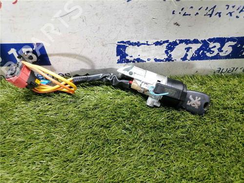 Interruttore PEUGEOT 406 (8B) 2.0 16V (136 hp) 31901095