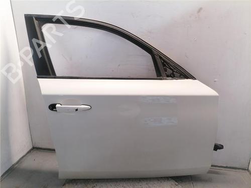 right-front-door-bmw-1-e87-2003-2004-2005-2006-2007-2008-2009-2010-2011-2012-2013-32690248 main image