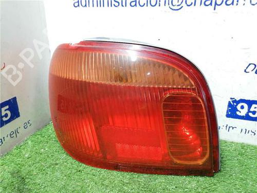 left-taillight-toyota-yaris-_p1_-1999-2000-2001-2002-2003-2004-2005-31893365 main image