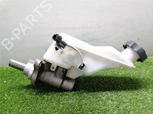 Used Brake master cylinder HYUNDAI TUCSON (NX4E, NX4A) 1.6 CRDi (116 hp) 31894422