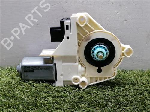 Used Left rear window motor Left rear window motor AUDI A6 Allroad C6 (4FH) 3.0 TDI quattro (233 hp) 32690074 32690074