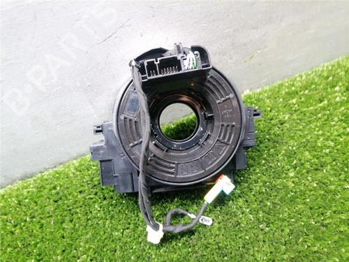 Used Squib airbag TOYOTA COROLLA Saloon (_E21_) 1.8 VVTi Hybrid (ZWE211) (122 hp) 32377151