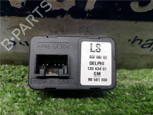Left front window switch OPEL ASTRA G Saloon (T98) 1.8 16V (F69) | BP31898336I27