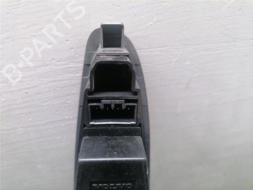 Left front window switch VOLVO S40 I (644) 1.6 | BP35997880I27 - Image 4