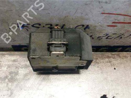 Used Ignition coil OPEL CORSA B (S93) 1.4 i (F08, F68, M68) (60 hp) 31895752