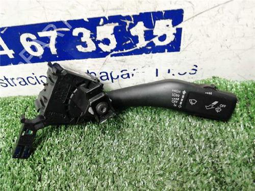 Commutateur VW JETTA III (1K2) 1.9 TDI (105 hp) 31896995