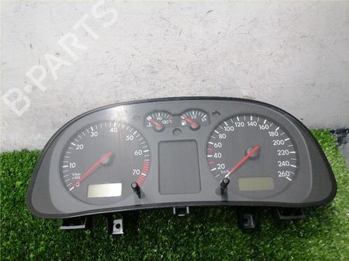 Used Instrument cluster Instrument cluster VW GOLF IV (1J1) 1.6 16V (105 hp) 32690576 32690576