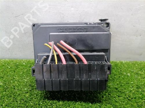 Fuse box PEUGEOT 607 (9D, 9U) 2.2 HDi | BP32399554E1