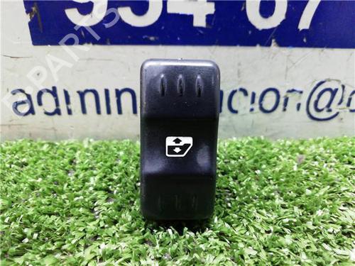 Interrupteur de vitre avant gauche DACIA LOGAN (LS_) 1.6 16V (LS09, LS0L, LS0M, LS0P, LS0V, LS18, LS1S, LS1V,... (105 hp) 31897174