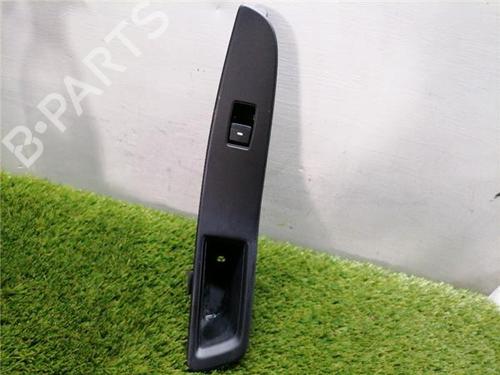 Used Right front window switch HYUNDAI i20 II (GB, IB) 1.2 (84 hp) 31901535