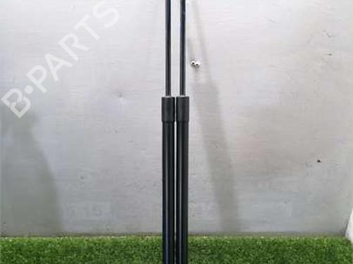Used Tailgate lift support Tailgate lift support OPEL MOKKA / MOKKA X (J13) 1.6 CDTI (_76) (136 hp) 36483409 36483409