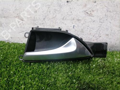 front-right-interior-door-handle-mercedes-benz-cla-coupe-c117-2013-2014-2015-2016-2017-2018-2019-33278675 main image