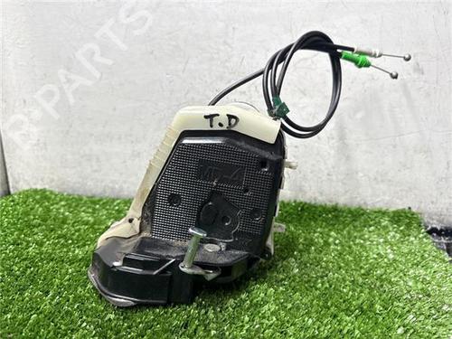 rear-right-lock-toyota-yaris-_p13_-2010-2011-2012-2013-2014-2015-2016-2017-2018-2019-2020-32690340 main image