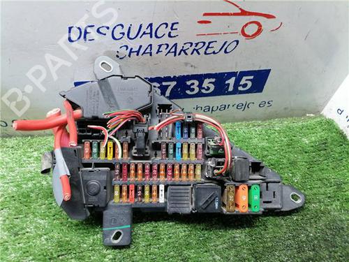 fuse-box-bmw-5-e60-2001-2002-2003-2004-2005-2006-2007-2008-2009-2010-31890201 main image