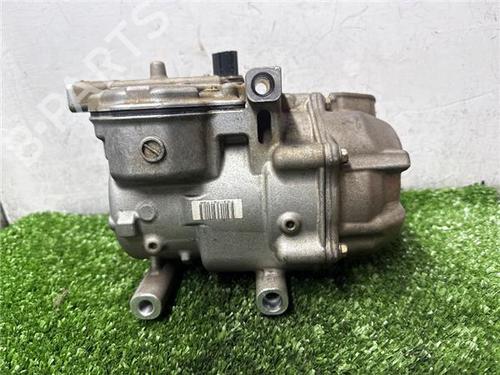 Used AC compressor AC compressor TOYOTA YARIS (_P13_) 1.5 (NSP131_) (112 hp) 32690354 32690354