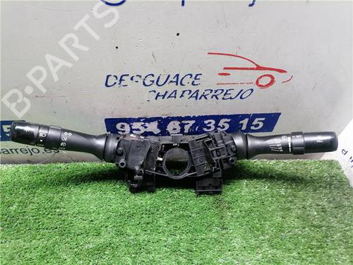 Interruttore TOYOTA COROLLA (_E12_) 1.4 D (NDE120_, NDE120R) (90 hp) 31898695