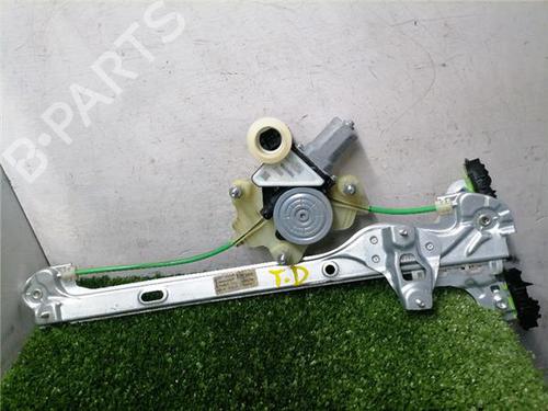 Altro TOYOTA COROLLA Saloon (_E21_) 1.8 VVTi Hybrid (ZWE211) (122 hp) 32377163