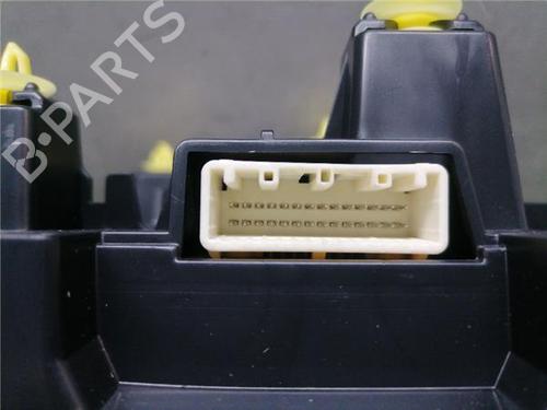 Innerbelysning TOYOTA COROLLA Saloon (_E21_) 1.8 VVTi Hybrid (ZWE211) | BP32377145I8