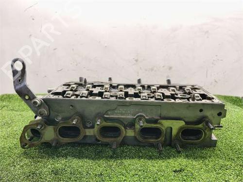 Used Cylinder head Cylinder head 38627601 38627601