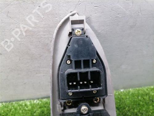 Left front window switch MAZDA PREMACY (CP) 2.0 TD | BP33769901I27 - Image 4