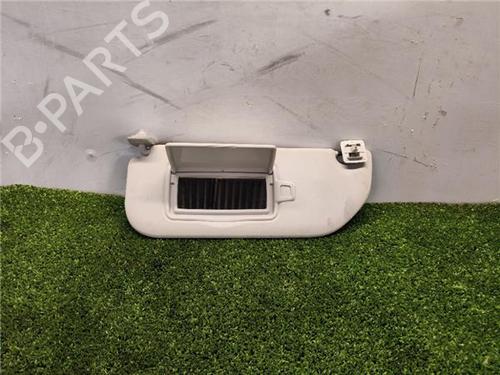 left-sun-visor-toyota-aygo-_b4_-2014-34456371 main image