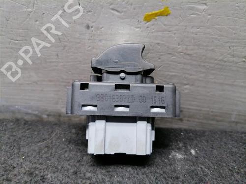 Right front window switch CITROËN C4 CACTUS 1.6 BlueHDi 100 | BP31901124I26