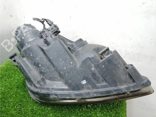 Left headlight KIA CARENS III MPV (UN) 2.0 CRDi 140 | BP33808150C28 - Image 4