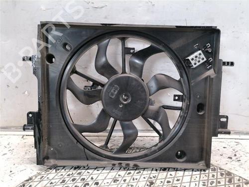 Used Radiator fan Radiator fan DACIA SANDERO III 1.0 TCe LPG (91 hp) 33835605 33835605