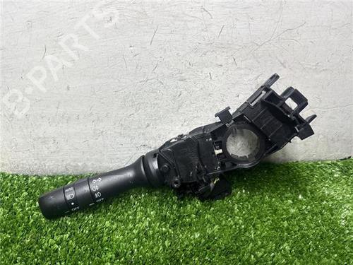 Used Switch Switch LEXUS IS II (_E2_) 220d (ALE20) (177 hp) 33248857 33248857