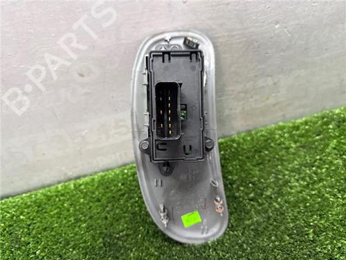 Left front window switch CHRYSLER VOYAGER IV (RG, RS) 2.8 CRD | BP33058534I27 - Image 2