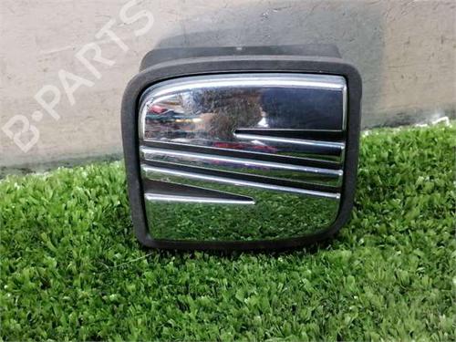 Used Tailgate handle Tailgate handle SEAT IBIZA IV (6J5, 6P1) 1.6 TDI (105 hp) 35747389 35747389