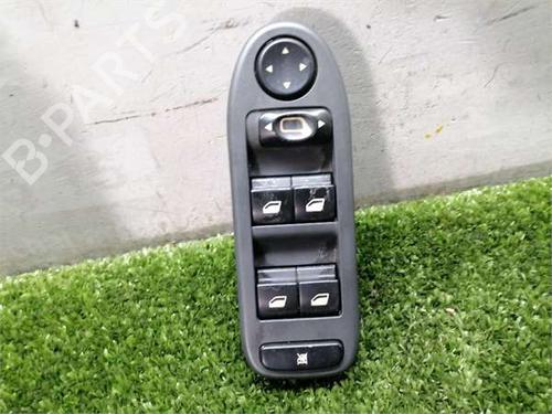 Used Left front window switch Left front window switch 36819793 36819793