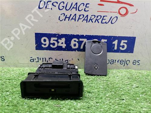 switch-renault-laguna-iii-bt01-2007-2008-2009-2010-2011-2012-2013-2014-2015-31897857 main image