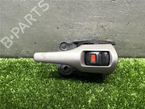 rear-right-interior-door-handle-toyota-auris-_e15_-2006-2007-2008-2009-2010-2011-2012-2013-33415613 main image