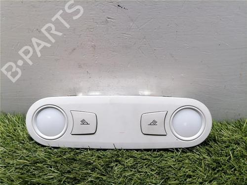 Used Interior roof light AUDI A4 B8 (8K2) 2.0 TDI (143 hp) 31900888