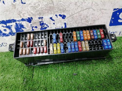 fuse-box-skoda-fabia-ii-combi-545-2007-2008-2009-2010-2011-2012-2013-2014-31890246 main image